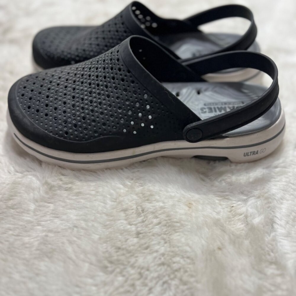 Skechers Foamies Ultra Go Black Clogs women size 11